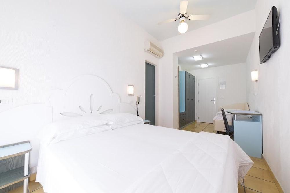 Luxor Beach Boutique Hotel Cattolica Eksteriør bilde