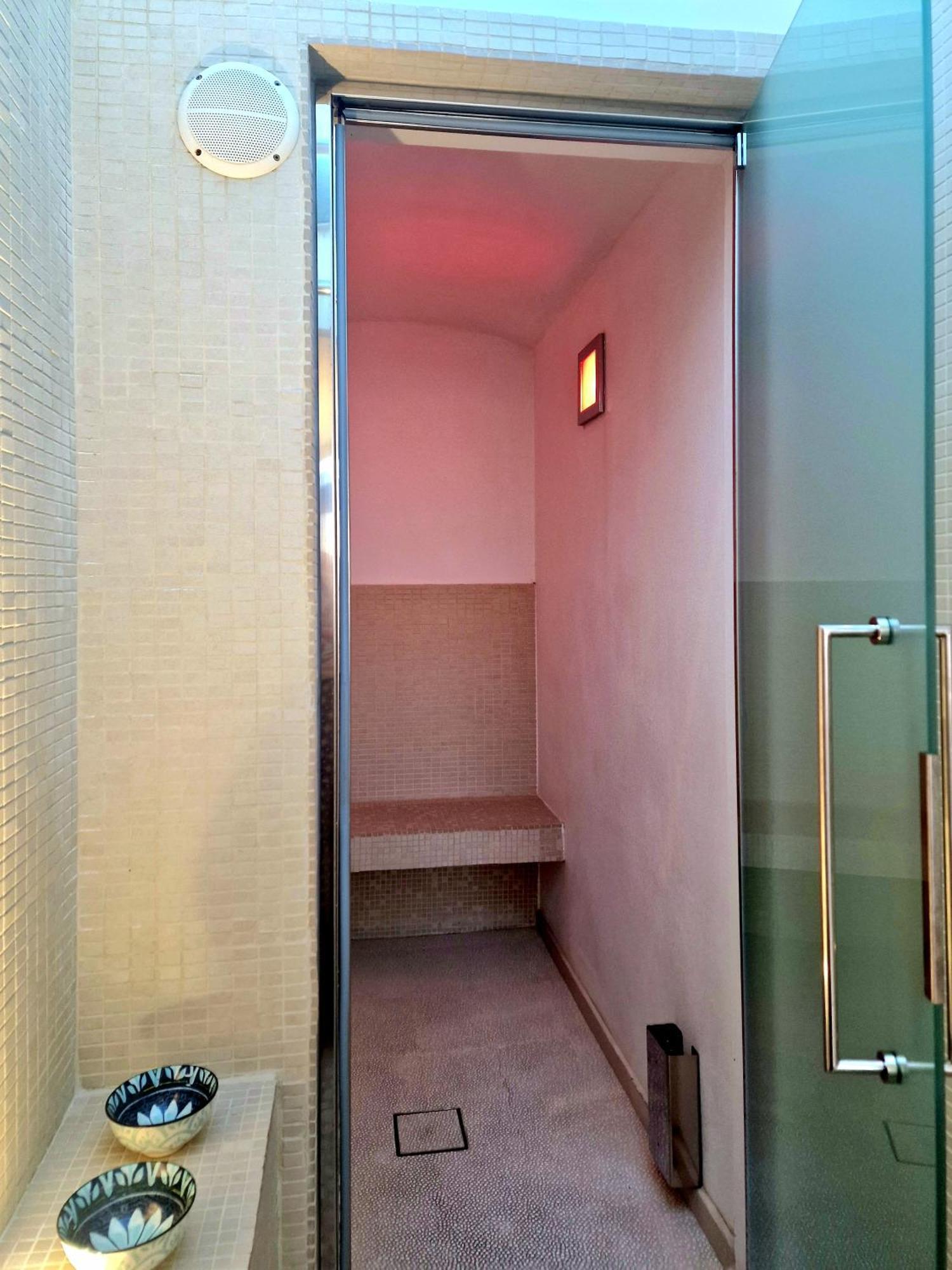 Luxor Beach Boutique Hotel Cattolica Eksteriør bilde