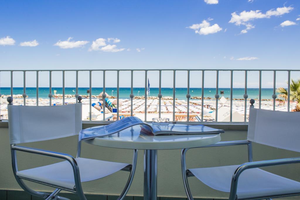 Luxor Beach Boutique Hotel Cattolica Eksteriør bilde
